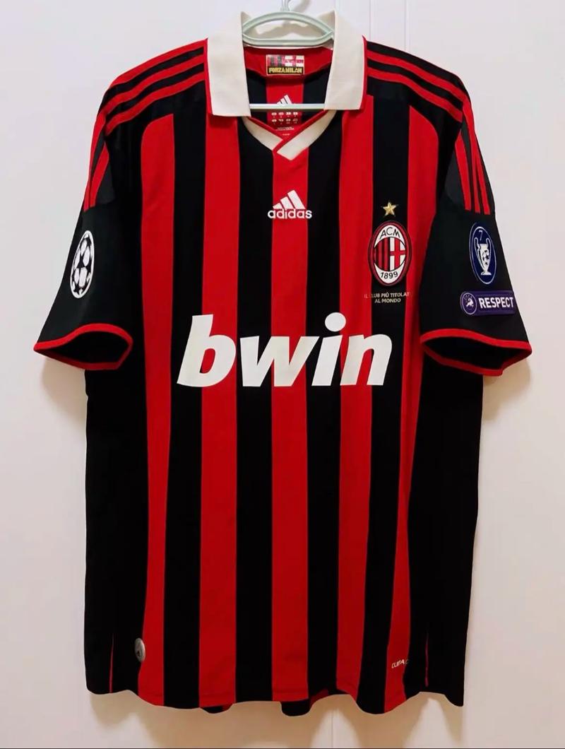 曼联中场组织乏力（曼联中场串联能力不足）