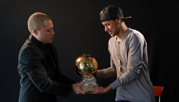 克雷莫内塞vs莱切：瓦尔迪、奥代罗首发，班达、法尔科内出战（克雷莫内塞vs莱切首发出炉：瓦尔迪、奥代罗先发，班达、法尔科内登场）