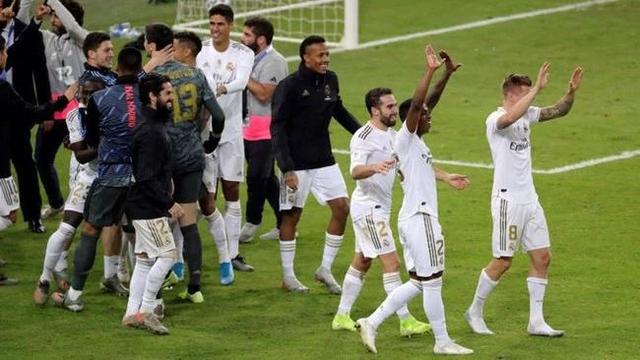 邓加谈世界杯：每次在不被看好的时候巴西反而取得了好成绩（邓加：世界杯上，巴西越不被看好表现越出色）