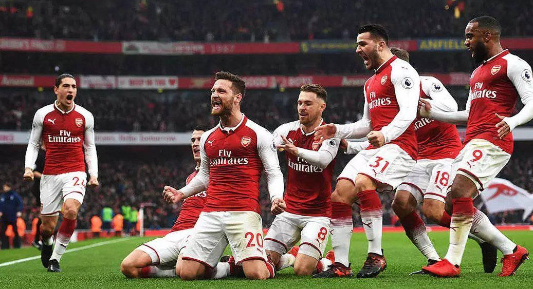 中超联赛总结：积分榜前三分析,（中超赛季回顾：积分榜前三队深度解读）