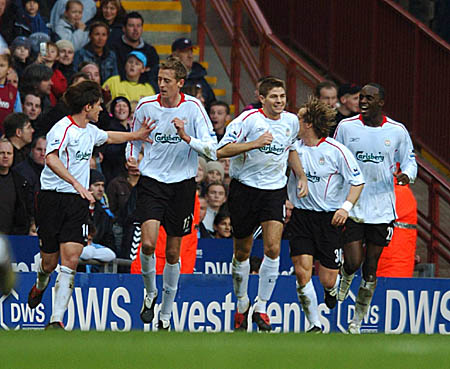 巴尔韦德：我们在一次定位球中丢掉了三分，防守应该做得更好（巴尔韦德：定位球失守致痛失三分，防线应更稳健）