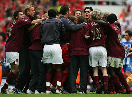 姆巴佩PK哈兰德！世界杯分组出炉，阿根廷收获大礼包，诞生5大不可思议（姆巴佩对飙哈兰德！世界杯分组揭晓，阿根廷签运爆棚，五大离奇看点诞生）