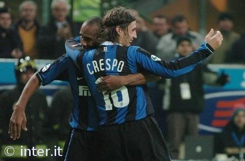 女足玛塔奖候选公布：玛塔千里走单骑领衔，米德马世界波在列（女足玛塔奖候选出炉：玛塔长途奔袭领衔，米德马世界波上榜）