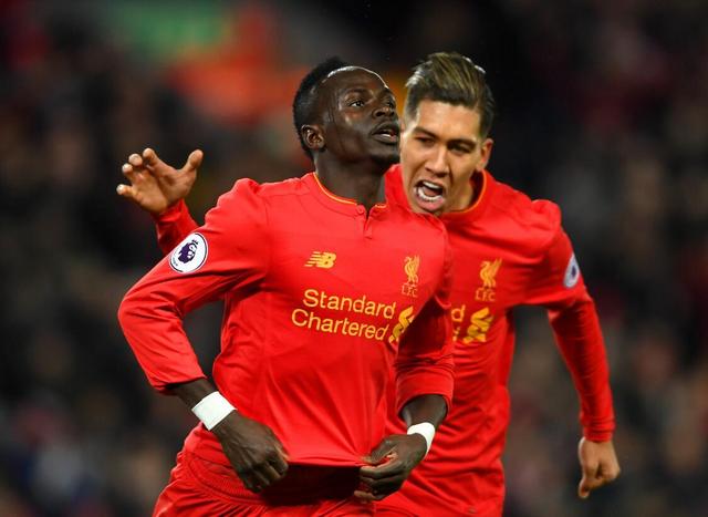 日职联战报：江坂任、卢考破门，冈山绿雉2-1战胜清水心跳（J联赛战报：江坂任与卢考建功，冈山绿雉2-1力克清水心跳）