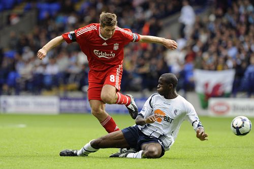 曼晚：曼联处理拉什福德的操作比曼城处理格拉利什更明智（曼晚：与曼城处理格拉利什相比，曼联在处置拉什福德上更为明智）