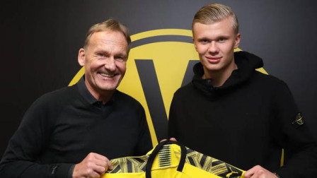 国米vs拉齐奥：劳塔罗搭档博尼，巴雷拉、恰尔汗奥卢出战（国米迎战拉齐奥：劳塔罗携手博尼，巴雷拉与恰尔汗奥卢出战）